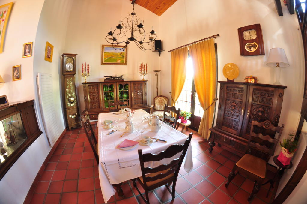 Hotel-Logis La Coraline Gannat Habitación foto